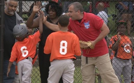 Hitting Chicago’s street violence out of the park